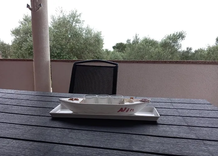 Дом отдыха Vacation Katarina Нин